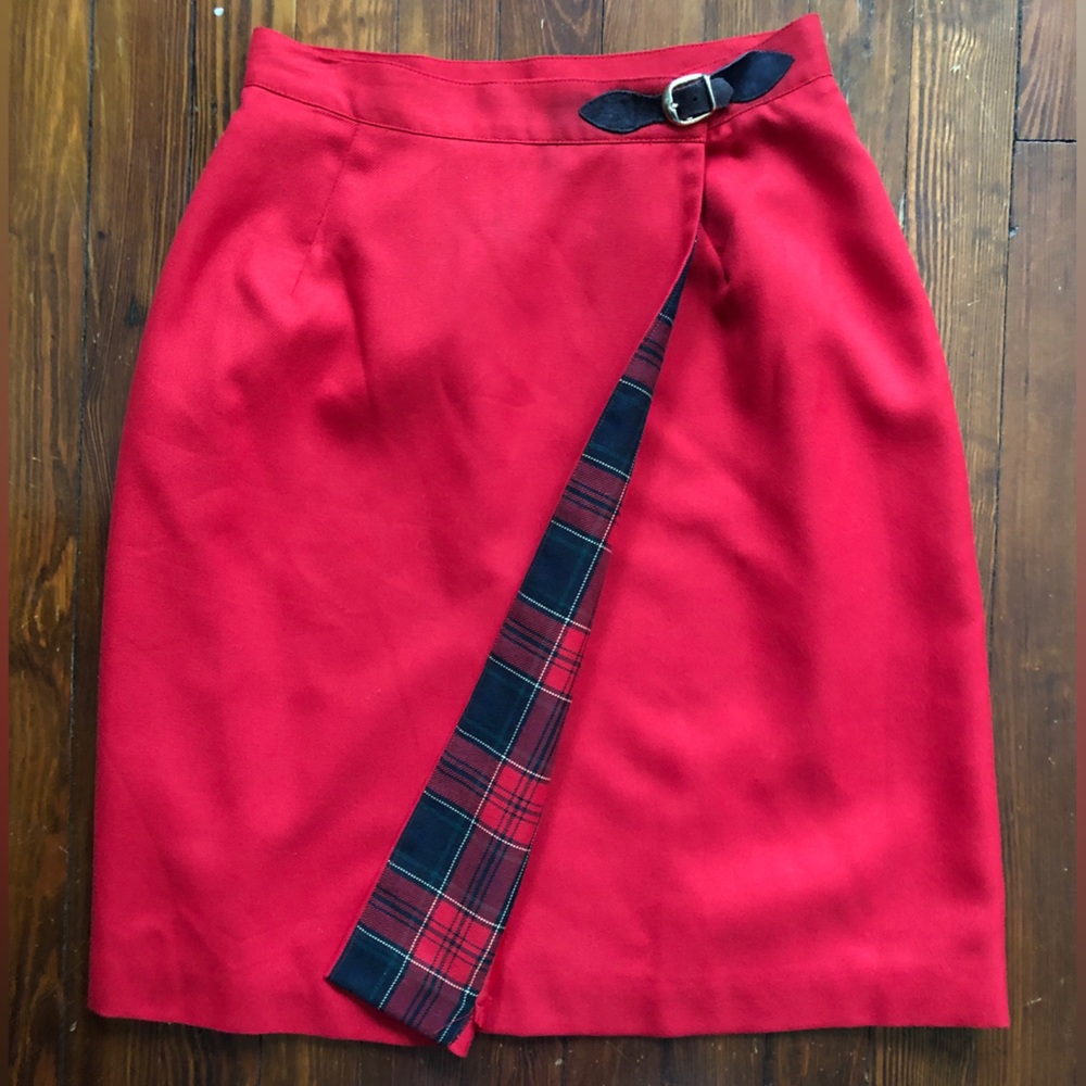 Vintage Wrap Skirt Red w Suede Buckle Detail 4